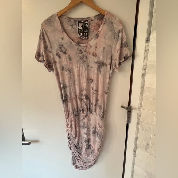 Young Fabulous & Broke Tops - Young Fabulous & Broke Pink and Gray Short Sleeve Dress